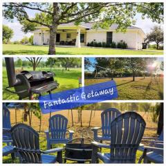 Family Gathering or Friends Getaway - Perfect 4 U