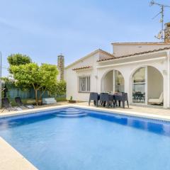 Holiday Home Luna by Interhome