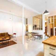 GuestReady - Midcentury Maisonette in the 10th