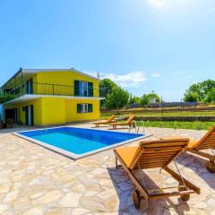 Holiday Home Mendula