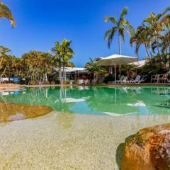 Poolside Retreat at Tropical Resort 126IP