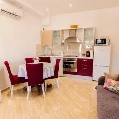 Stylish apt Marta, private parking,BBQ in Stobreč