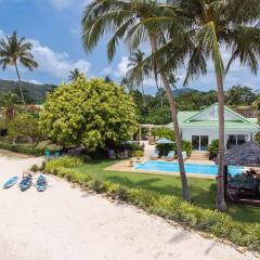 Beachfront Villa Baan Rim Haad 3BR