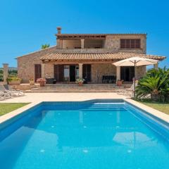 Villa Guillona by Sealand Villas