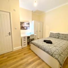 Prime Central London Private Studio Apartment