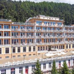 Pràcatinat Hotel & Restaurant