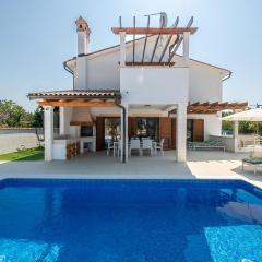 Stunning Home In Kavran With Outdoor Swimming Pool
