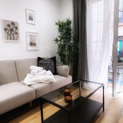 Bilbao Ronda apartamento con balcón Casco Viejo