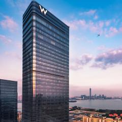 W Suzhou - Jinji Lake