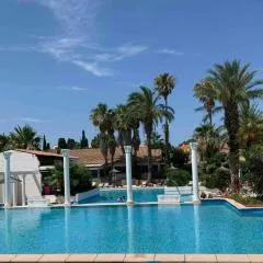 Appartement Cosy Confort PARK CLIM WIFI LINGE INCLUS piscine payante l'été