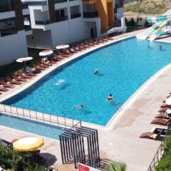 Mersin condominium Life City with pool and sea