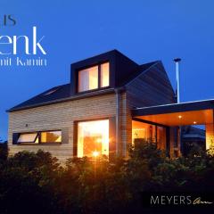 Schickes Holzchalet "HENK" - mit Kamin - Ostsee Strand 500m - 4 Personen - by "Meyers am Meer"