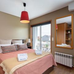 Host Wise - Bright Fresh Flat with Garage - Marquês