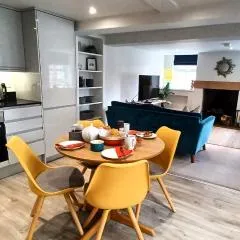 Central Ripon apartment - view of the Cathedral!