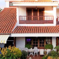 Apartamento tranquilo en una casa con jardín