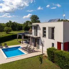 Urban Villa D8 with swimming pool and sauna
