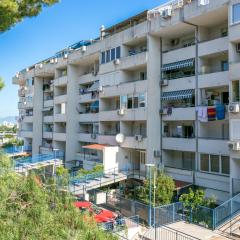 Apartments with a parking space Solin, Split - 21310