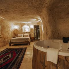 Lagania Cave Suites