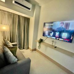 Shore 3 Tower 1 MOA Pasay F Suite Staycation