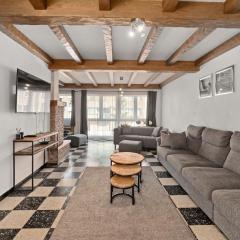 Ruime woning 10p met zonnige tuin & nabij strand