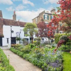 Clarendon Cottage