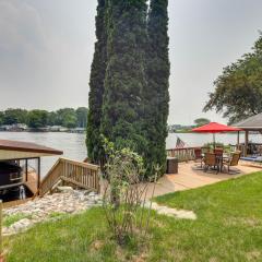 Serene Waterfront Monticello House with Fire Pit!