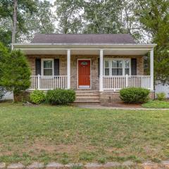 Charming Monroe Township Home - 13 Mi to RU!