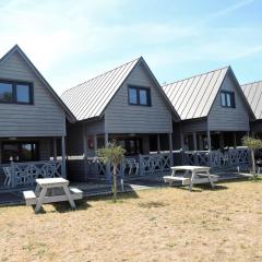 Holiday Home in Dziwnówek by Sea and Lake