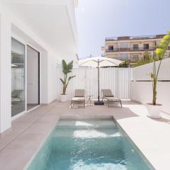 Bossa Bay Suites with Private Pool - MC Apartments Ibiza