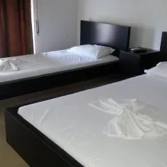 Philippos & Maria Apartments