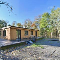 Chalet ideally located on the edge of a large forest 10 km from Durbuy
