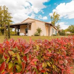 Spacious and modern villa with large garden and BBQ area