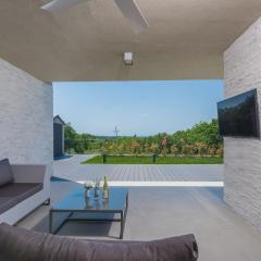 Wonderful villa with swimming pool and wellness