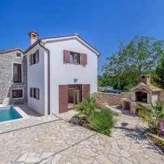 Villa in Istria with Pool near Croatian Sea