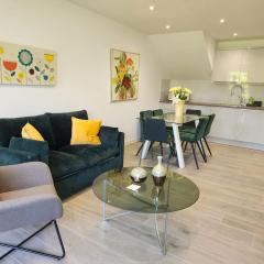 Paradigm Court, Modern 3-Bedroom Flat 1, Oxford