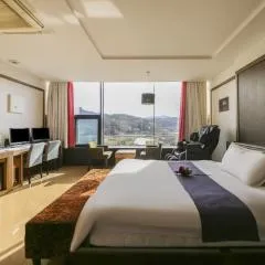 앰버서더 관광호텔