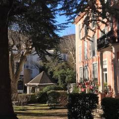 Superbe T2 dans un parc arboré