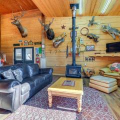 Cozy Cora Studio Cabin with Wind River Mtn Views