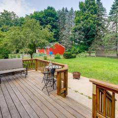 Hart Haven with Cozy Fireplace, Deck and Grill!