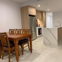 Schofields Brand New 2 Br Apt Parking Privacy