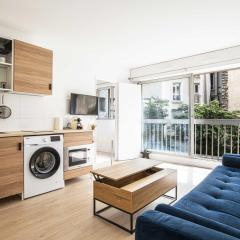 Pick A Flat's Apartment in Place des Ternes - Boulevard Gouvion-Saint-Cyr