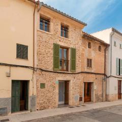 Villa Roser Vell by Sealand Villas