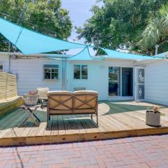 Pet-Friendly South Pasadena Home with Fire Pit!