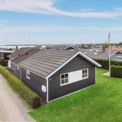 3 Bedroom Awesome Home In Juelsminde