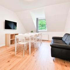 Tolstov Apartments - 3 and 4 Room Apartments