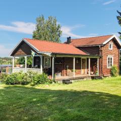 Nice Home In Skellefte With Wifi And 3 Bedrooms