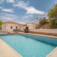 Beautiful Home In Iznate With Outdoor Swimming Pool