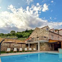 Nice Home In Srijane With Outdoor Swimming Pool