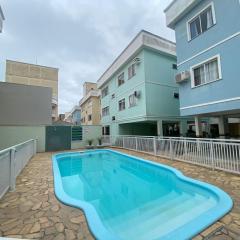 318 - Apartamento 02 Dormitórios com Piscina