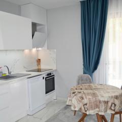 New studio in Alanya center, 3 min walk to beach